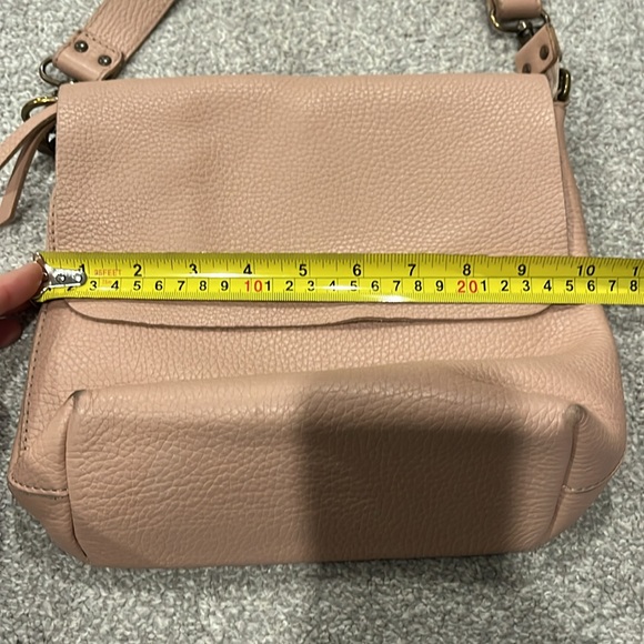 Calma 11600 Beige Pebbled Leather Purse made in Spain. crossbody. - Picture 11 of 13